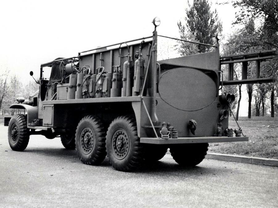  GMC CCKW 353 Firetruck 1946 года  (фото 2 из 2)